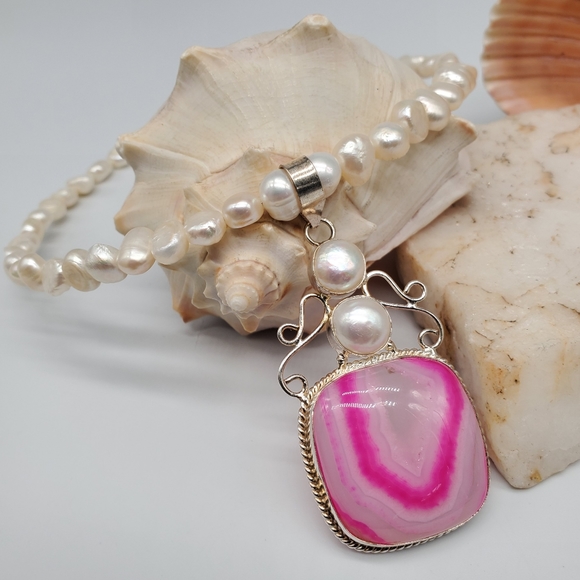 Freshwater Pearls Necklace Silver Hot Pink Genuine Agate Pendant - Picture 1 of 7